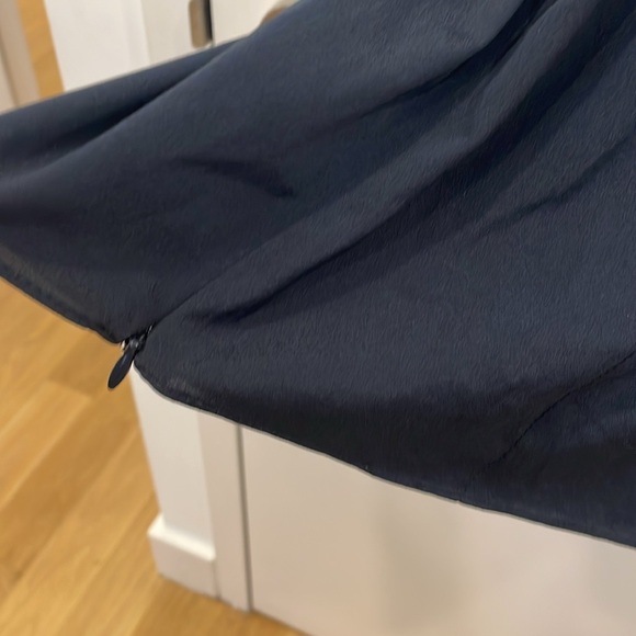 Anthropologie navy blue top size small - Picture 4 of 5